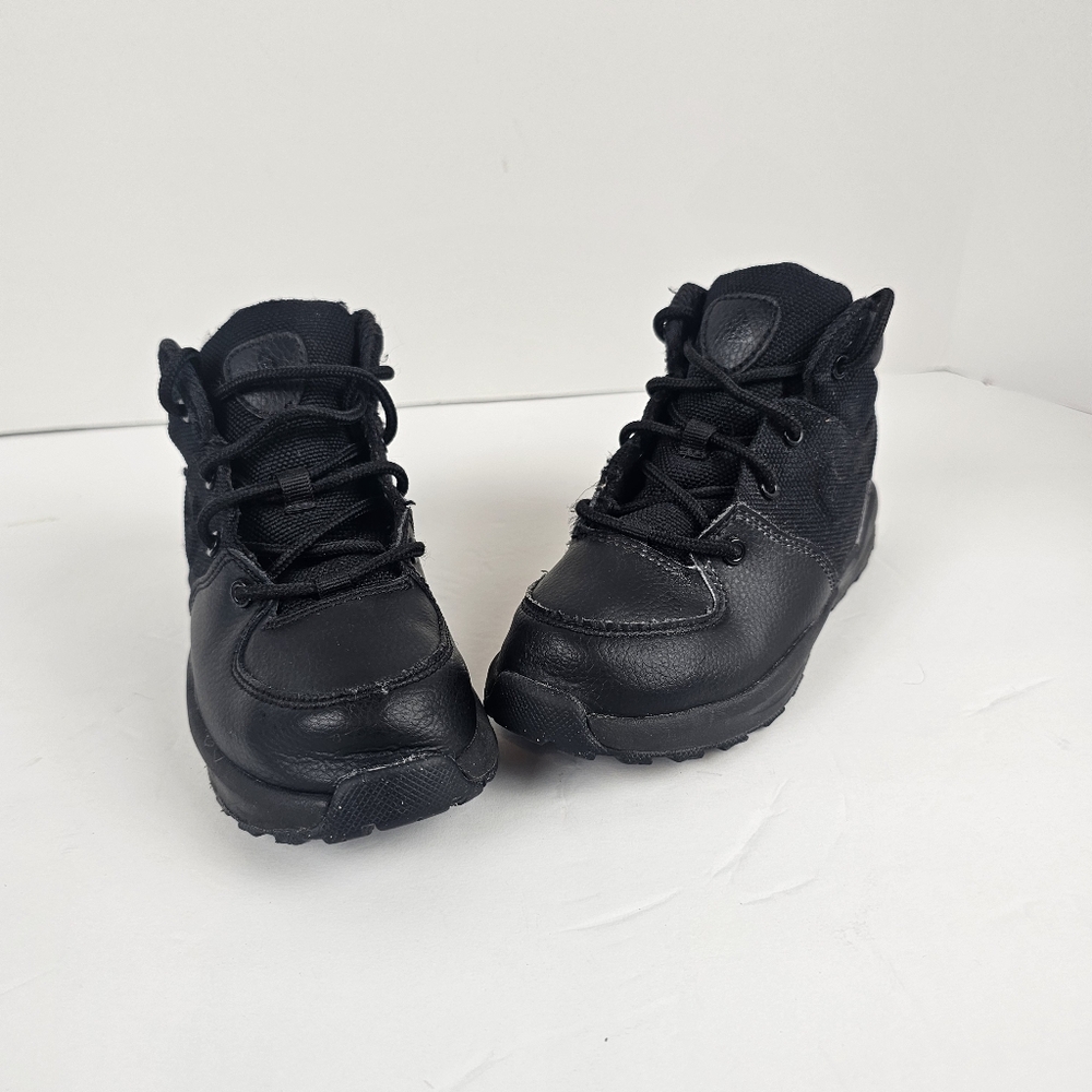 BOYS' TODDLER‎ NIKE MANOA LEATHER BOOTS Sz 10C Lugged Rubber Sole